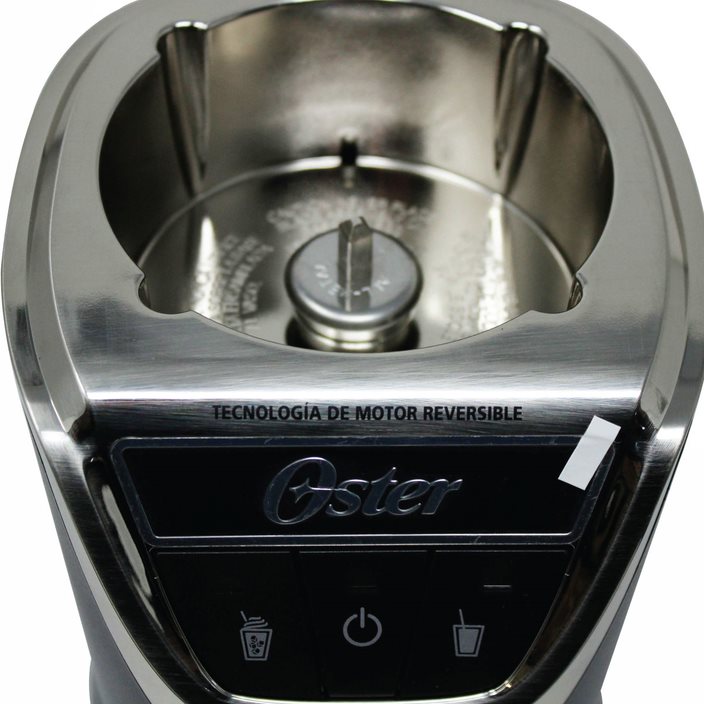 Licuadora Personal Sistema de Nutricion Xpert Series Con Accesorios Oster BLSTXPN7003-013